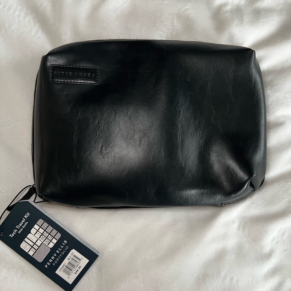 Perry Ellis Portfolio Black Toiletry Bag
